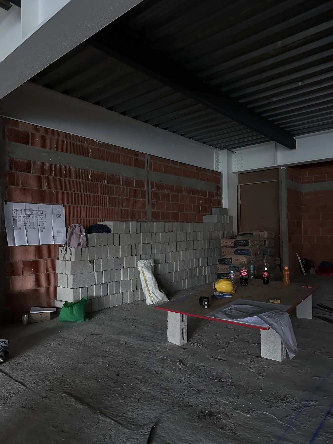 Obra negra con muros de block
